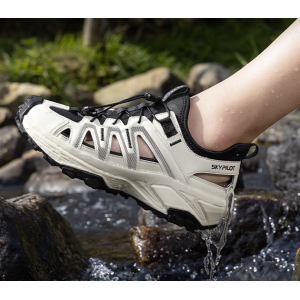 Outdoor river tracing shoes, lightweight and quick drying summer sports sandals, breathable and non slip, water wading beach shoes white